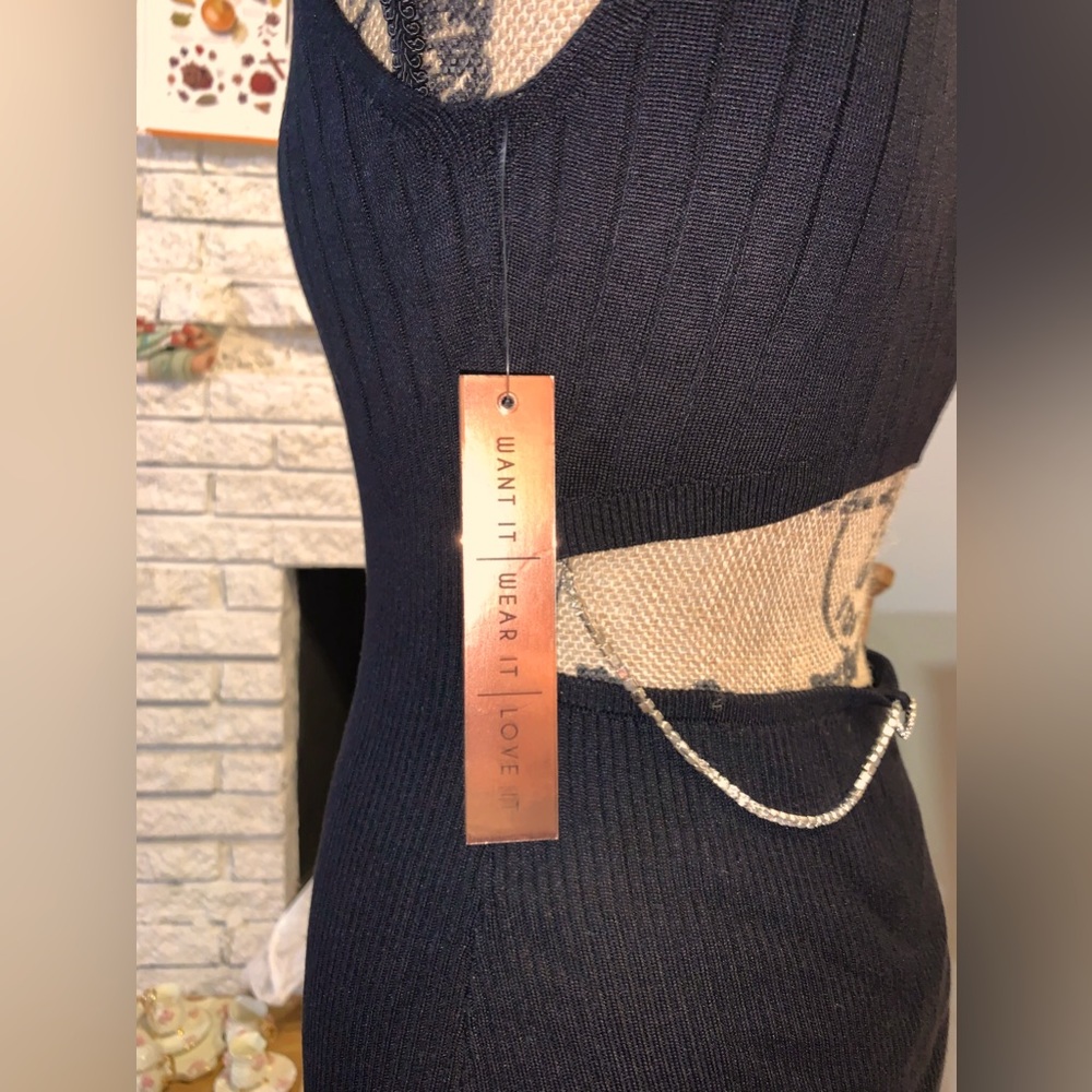 Black bodycon dress - Picture 12 of 12